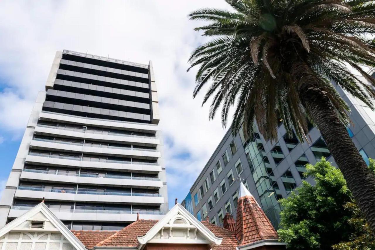 'The Albert' Where The City Meets St Kilda Melbourne Buitenkant foto